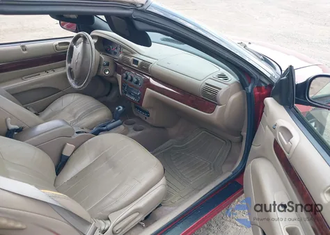 2001 Chrysler Sebring Lxi z USA, uszkodzony, nr VIN 1C3EL56U61N698983